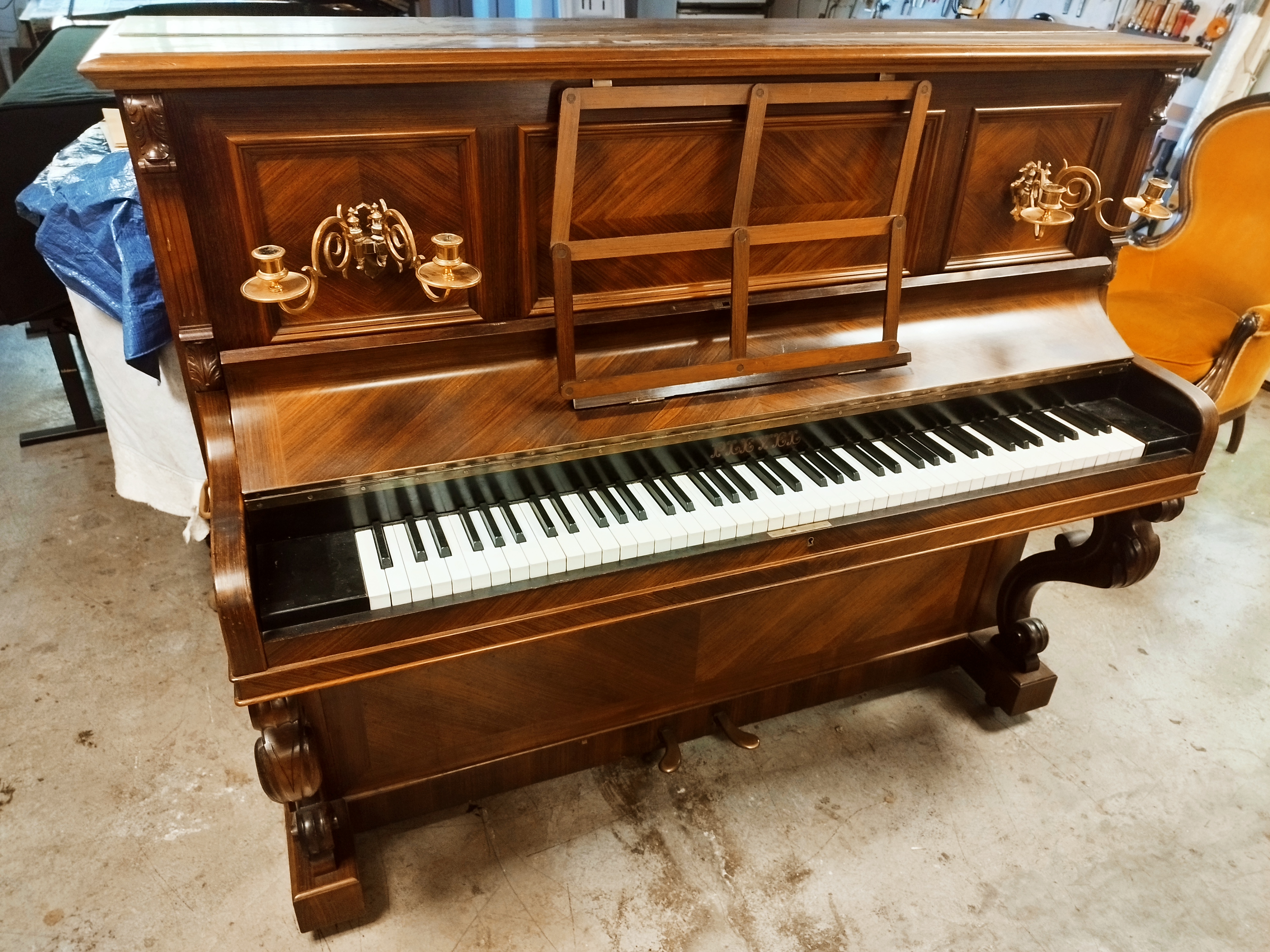 clic pour ouvrir dans un nouvel onglet piano droit Pleyel-Wolff-Lyon à acheter sur Montpellier